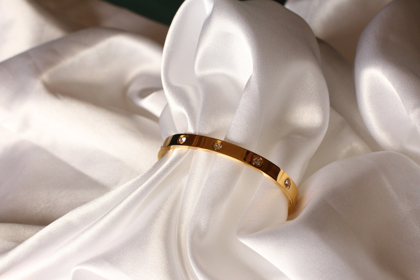Amour Bangle Gold & Silver