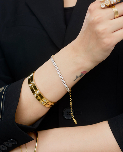 Amour Bangle Gold & Silver