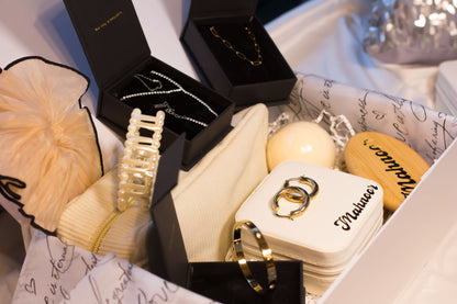 Deluxe Box For Her – Ultimate Pamper & Style Gift Set